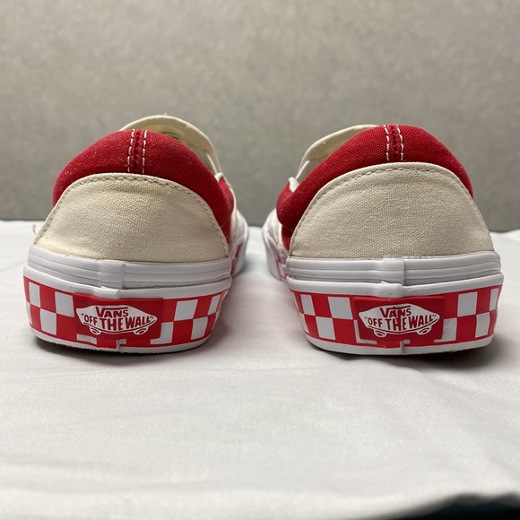 Vans - Picture 4 of 5